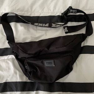 Pink Fanny pack black